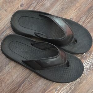 Under Armour Black Flip-Flops for Men